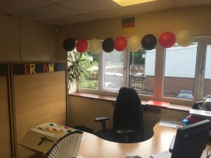 Euro's Themed Desks