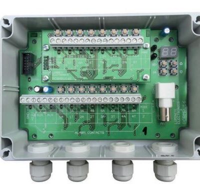 810-0105 Luminite Genesis IP Masthead With Relay Contact Outputs