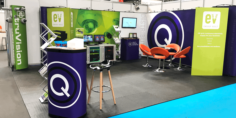 qed-stand